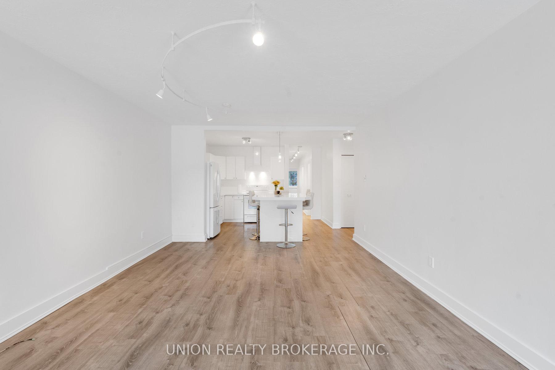 Photo 2 of 2495A Queen Street E, Toronto, The Beaches — HOMEH