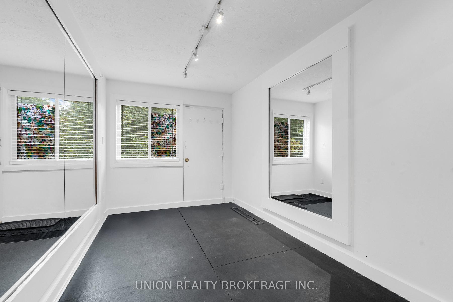 Photo 17 of 2495A Queen Street E, Toronto, The Beaches — HOMEH