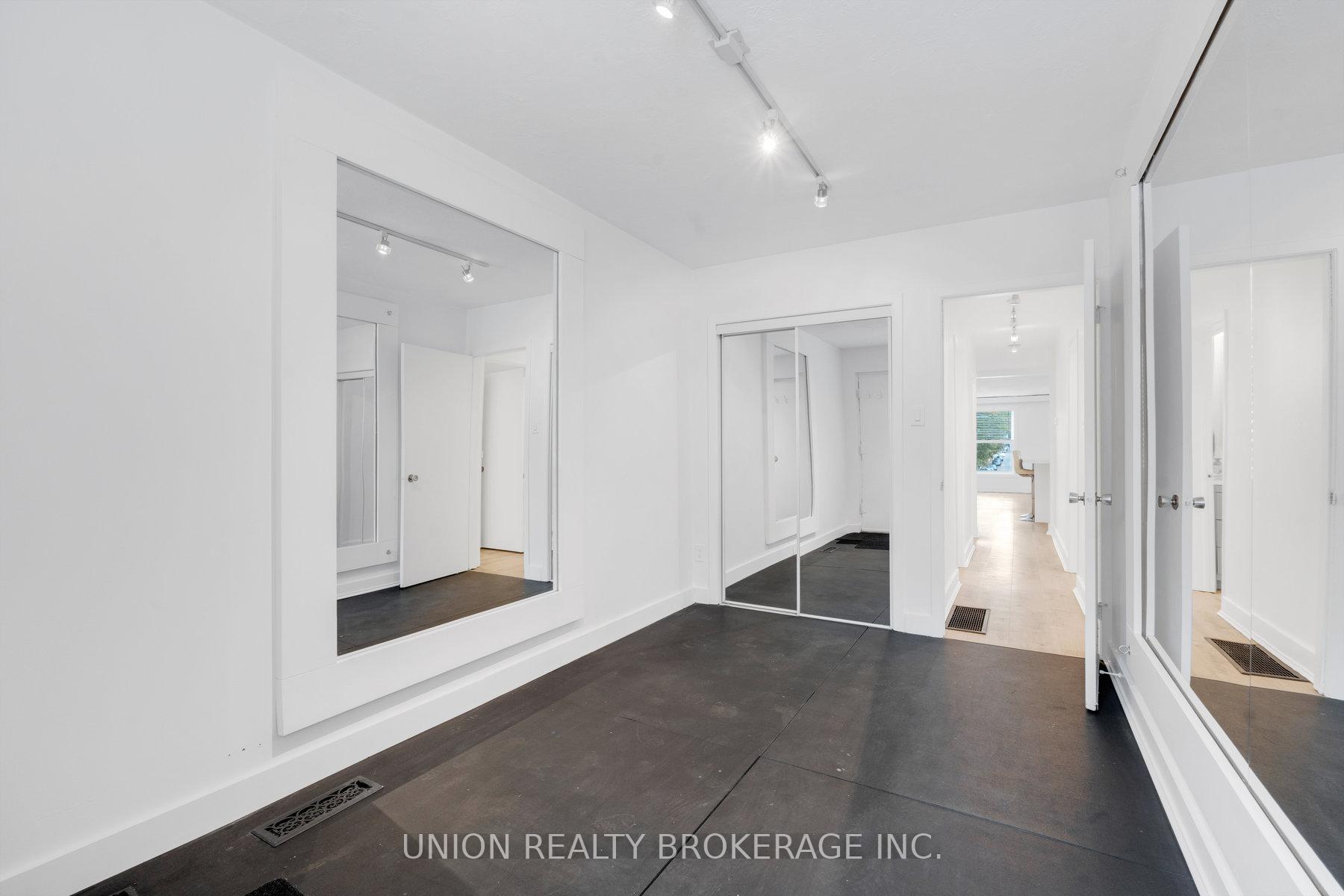 Photo 18 of 2495A Queen Street E, Toronto, The Beaches — HOMEH