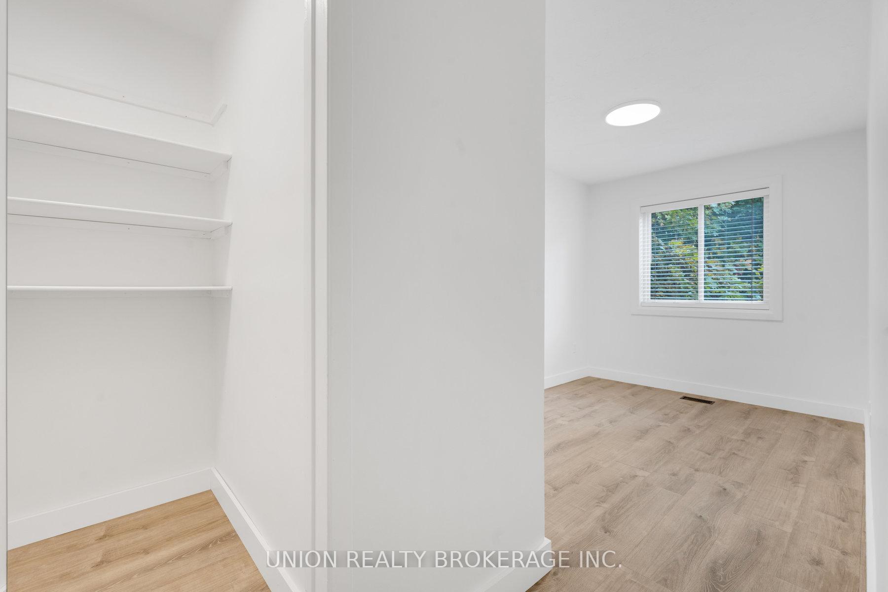 Photo 19 of 2495A Queen Street E, Toronto, The Beaches — HOMEH