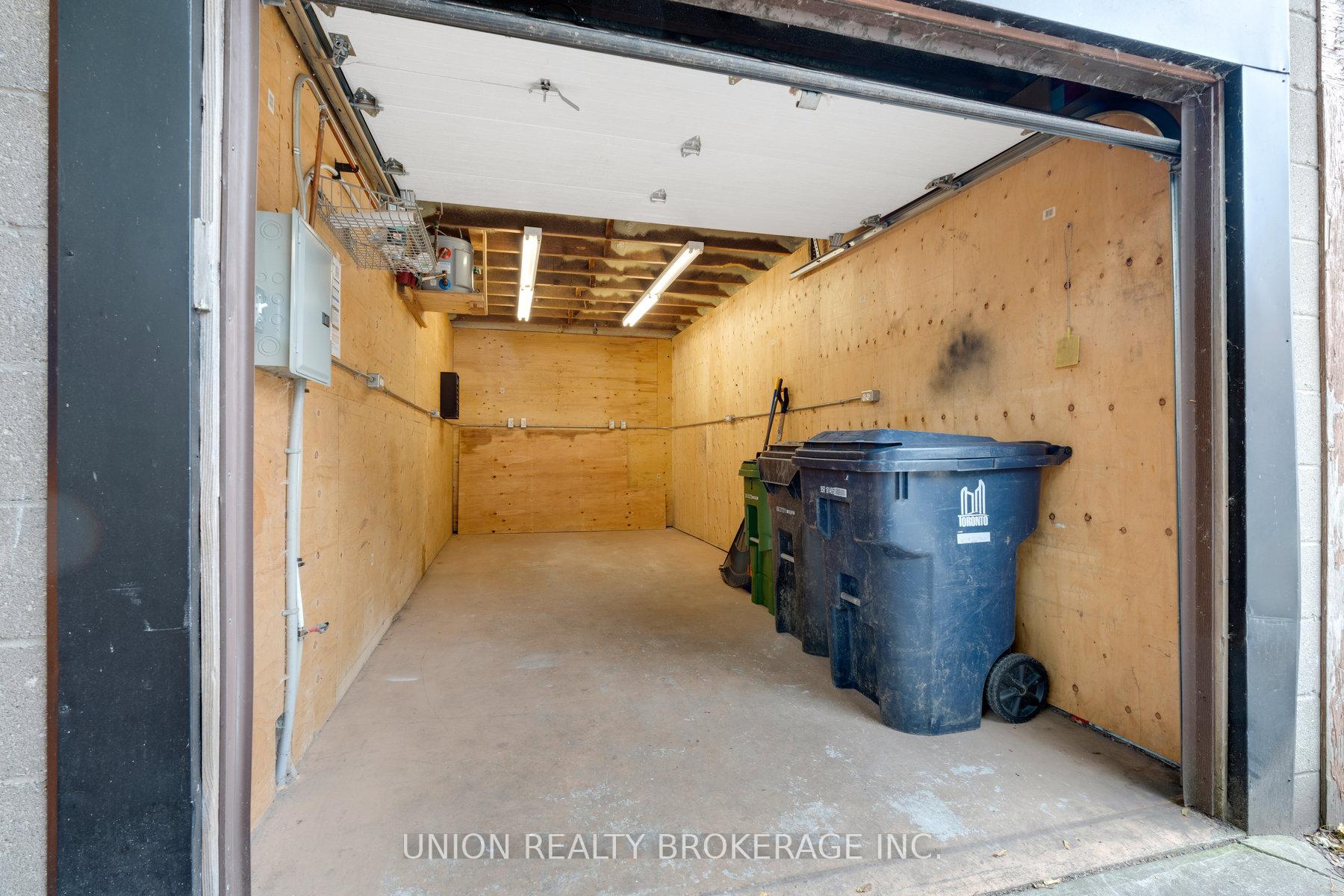 Photo 24 of 2495A Queen Street E, Toronto, The Beaches — HOMEH