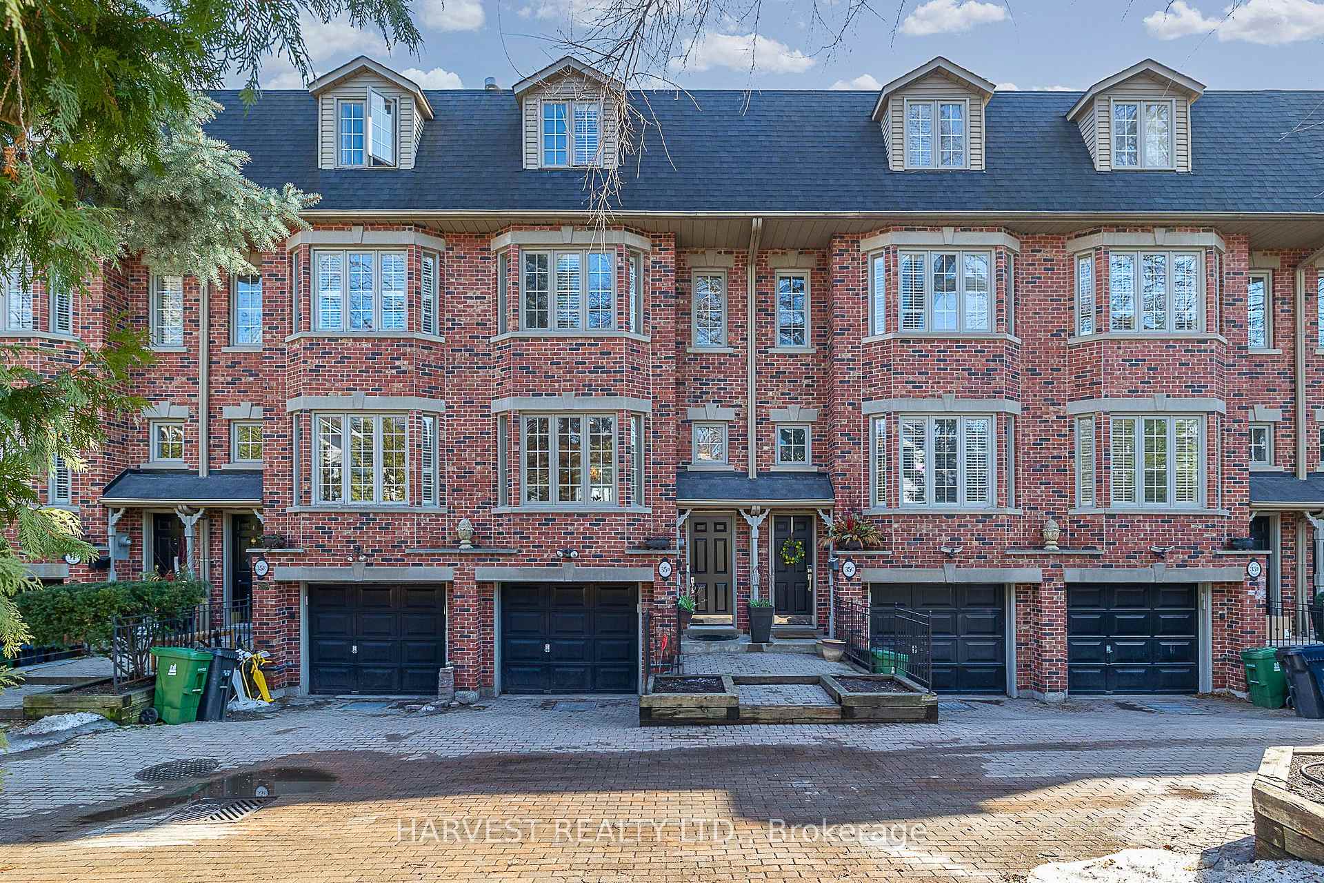 Photo 1 of 35D Spruce Street, Toronto, Cabbagetown-South St. James Town — HOMEH