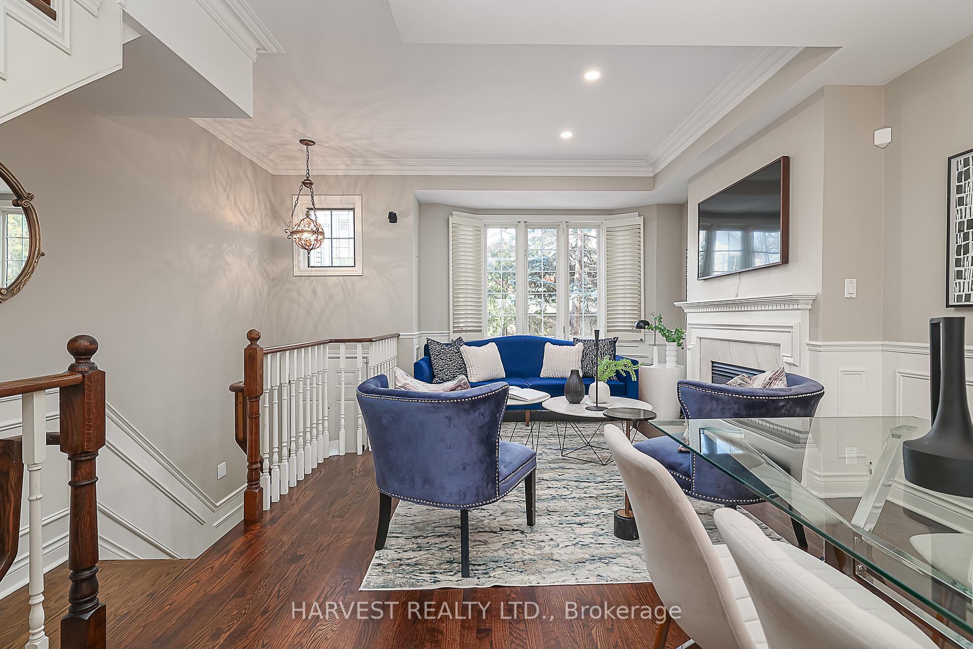 Photo 5 of 35D Spruce Street, Toronto, Cabbagetown-South St. James Town — HOMEH