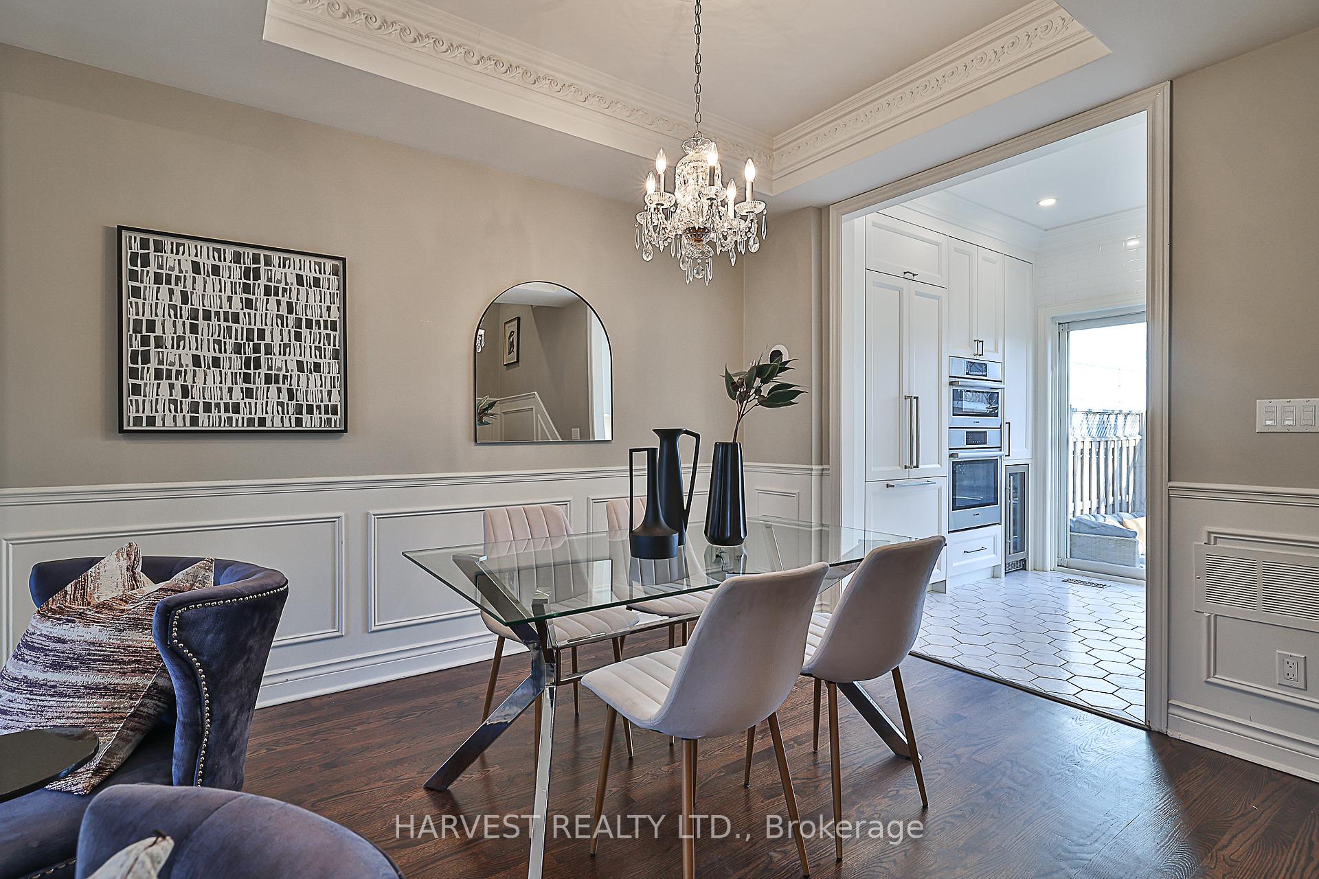Photo 8 of 35D Spruce Street, Toronto, Cabbagetown-South St. James Town — HOMEH