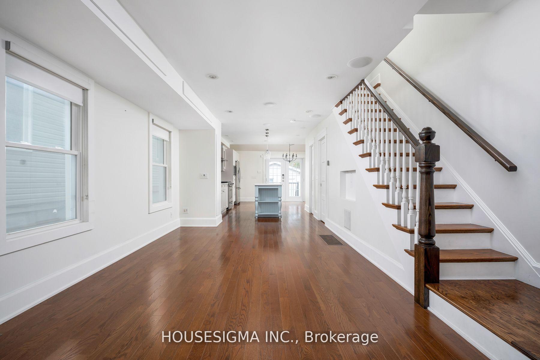 Photo 3 of Unit Upper, 334 Riverdale Avenue, Toronto, Blake-Jones — HOMEH