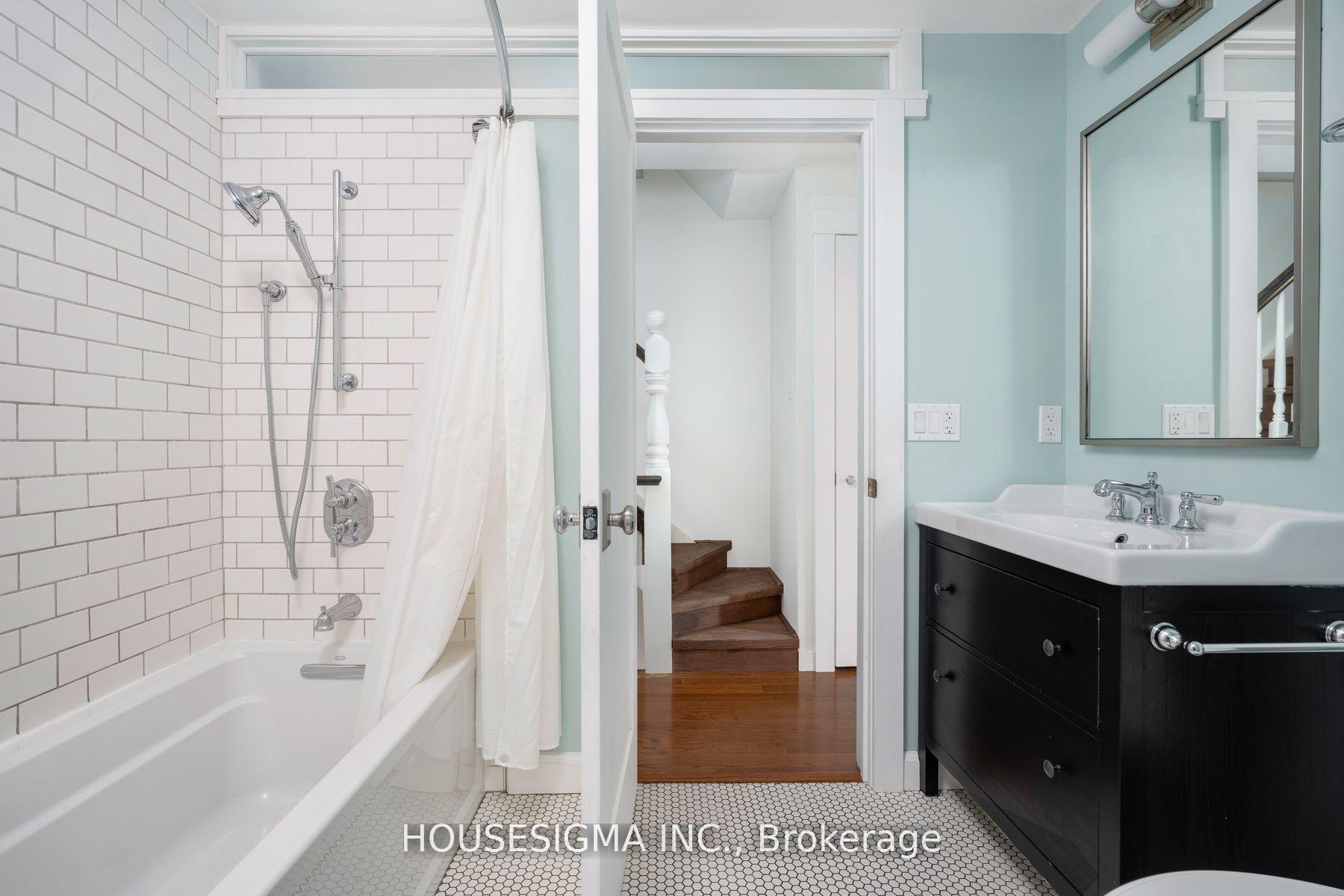 Photo 14 of Unit Upper, 334 Riverdale Avenue, Toronto, Blake-Jones — HOMEH