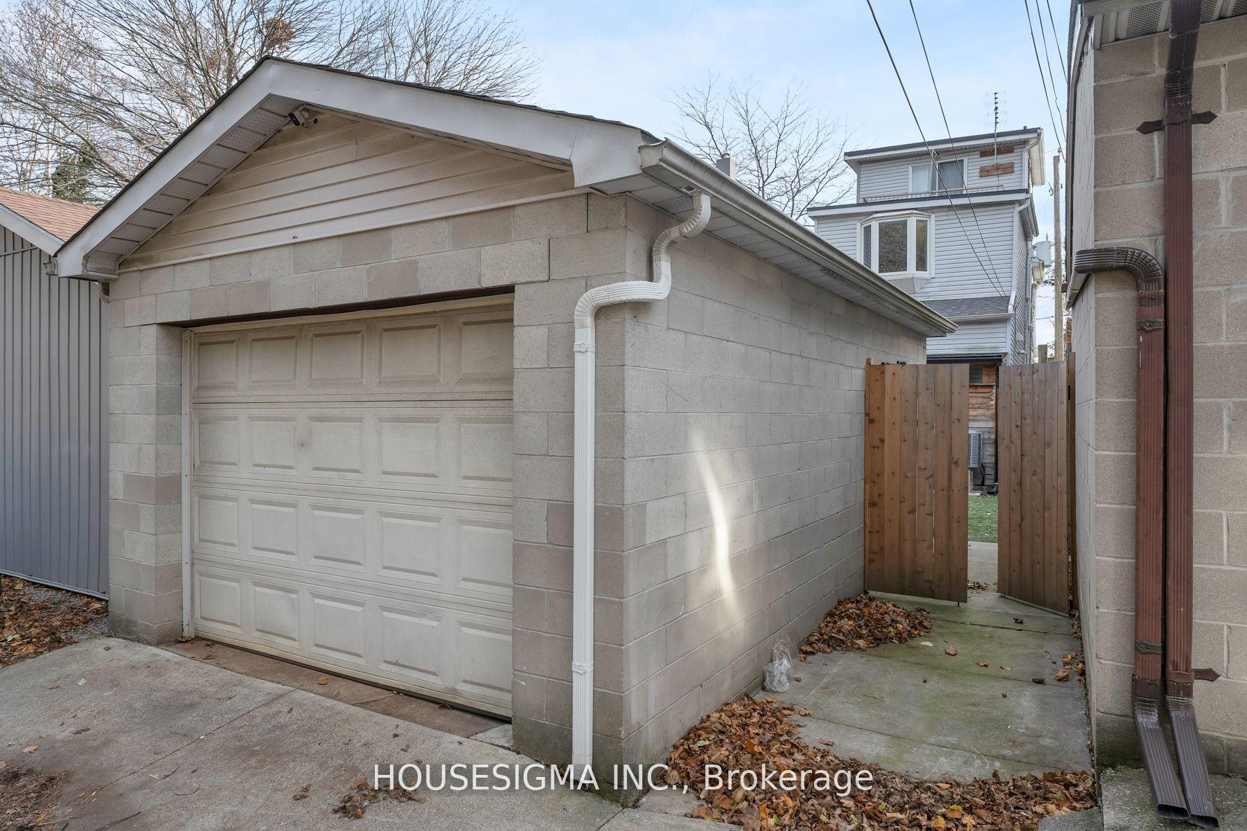 Photo 25 of Unit Upper, 334 Riverdale Avenue, Toronto, Blake-Jones — HOMEH