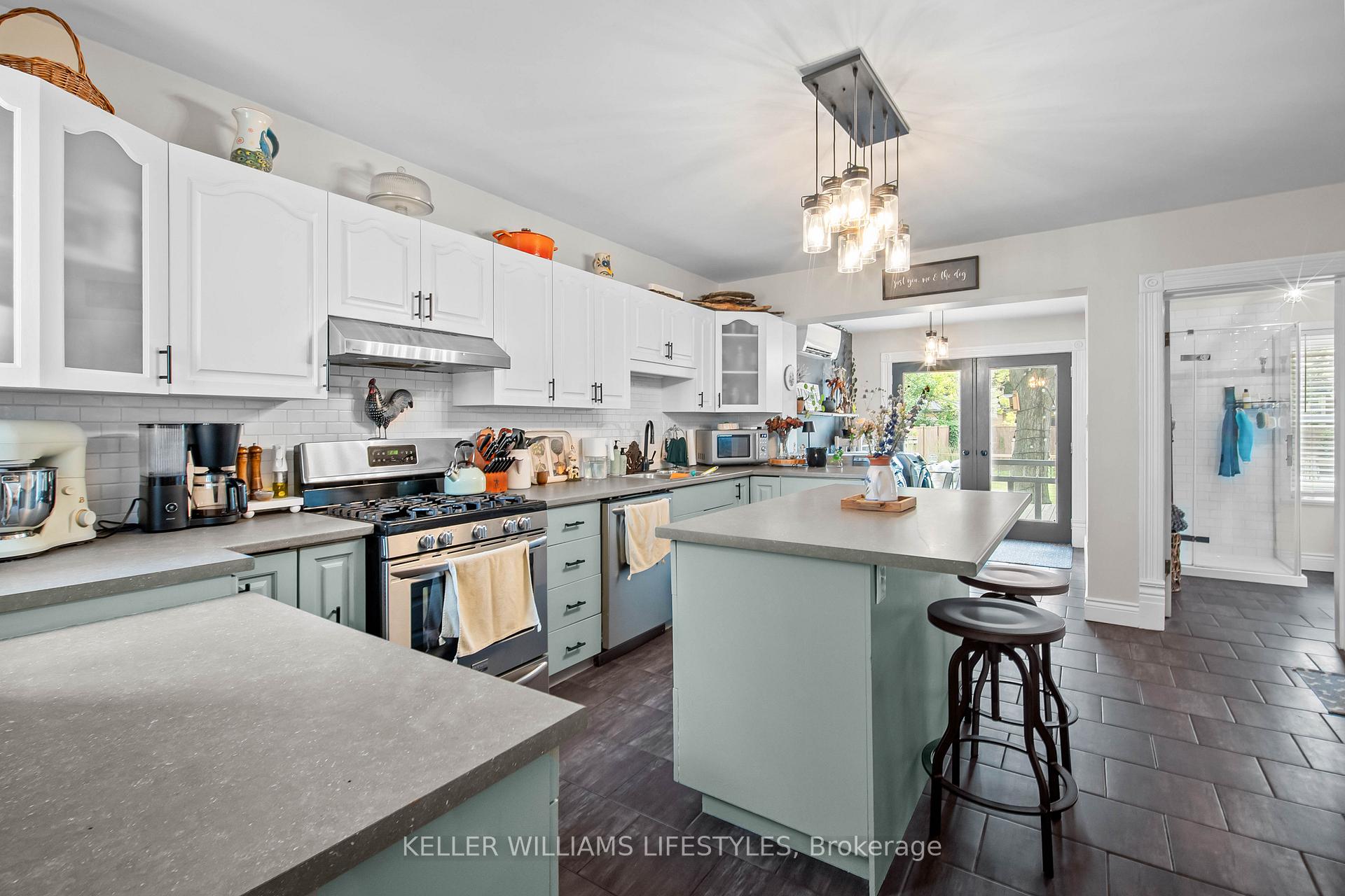 Photo 14 of 132 Emily Street, Strathroy-Caradoc, NW — HOMEH