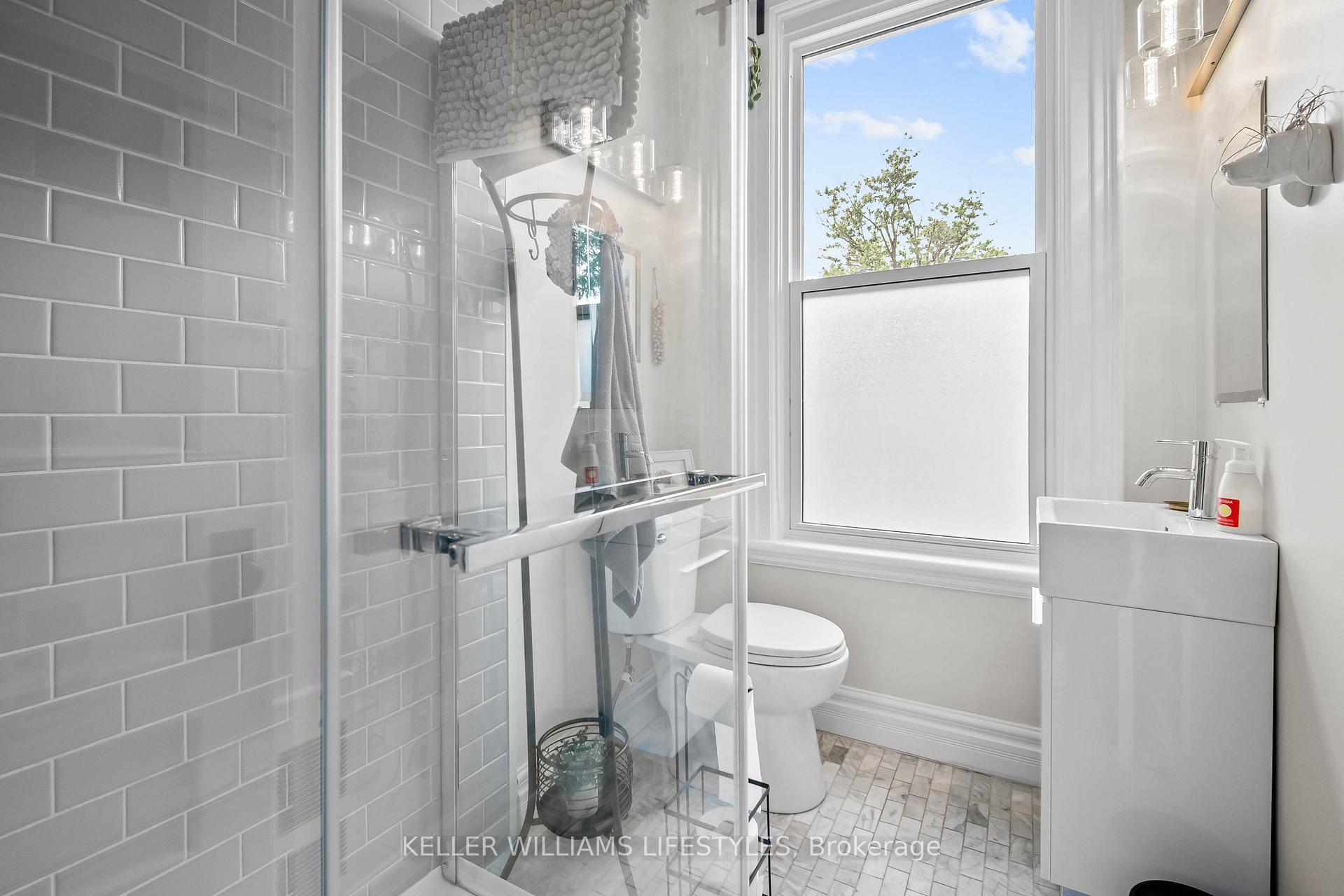 Photo 30 of 132 Emily Street, Strathroy-Caradoc, NW — HOMEH