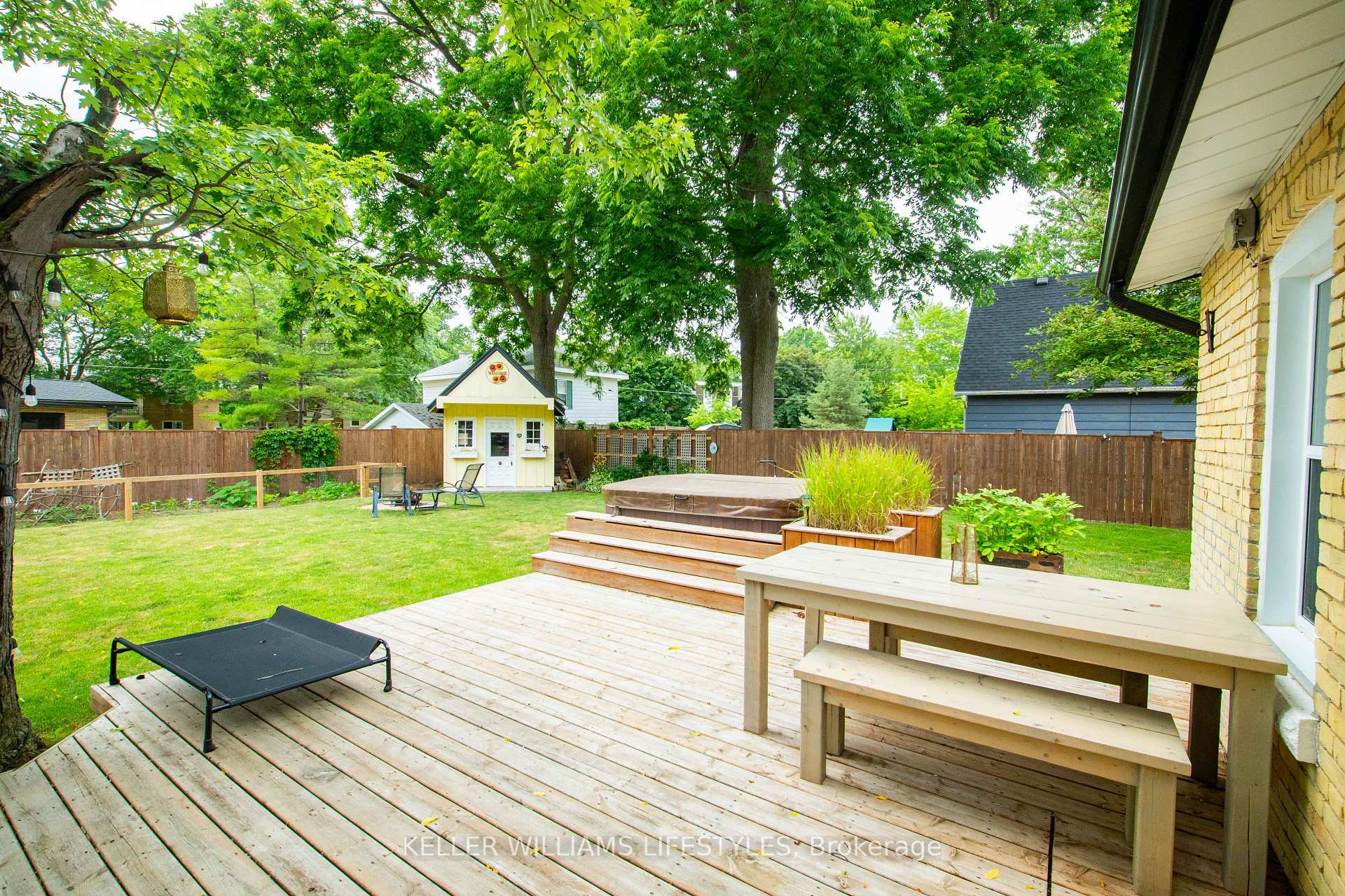 Photo 36 of 132 Emily Street, Strathroy-Caradoc, NW — HOMEH
