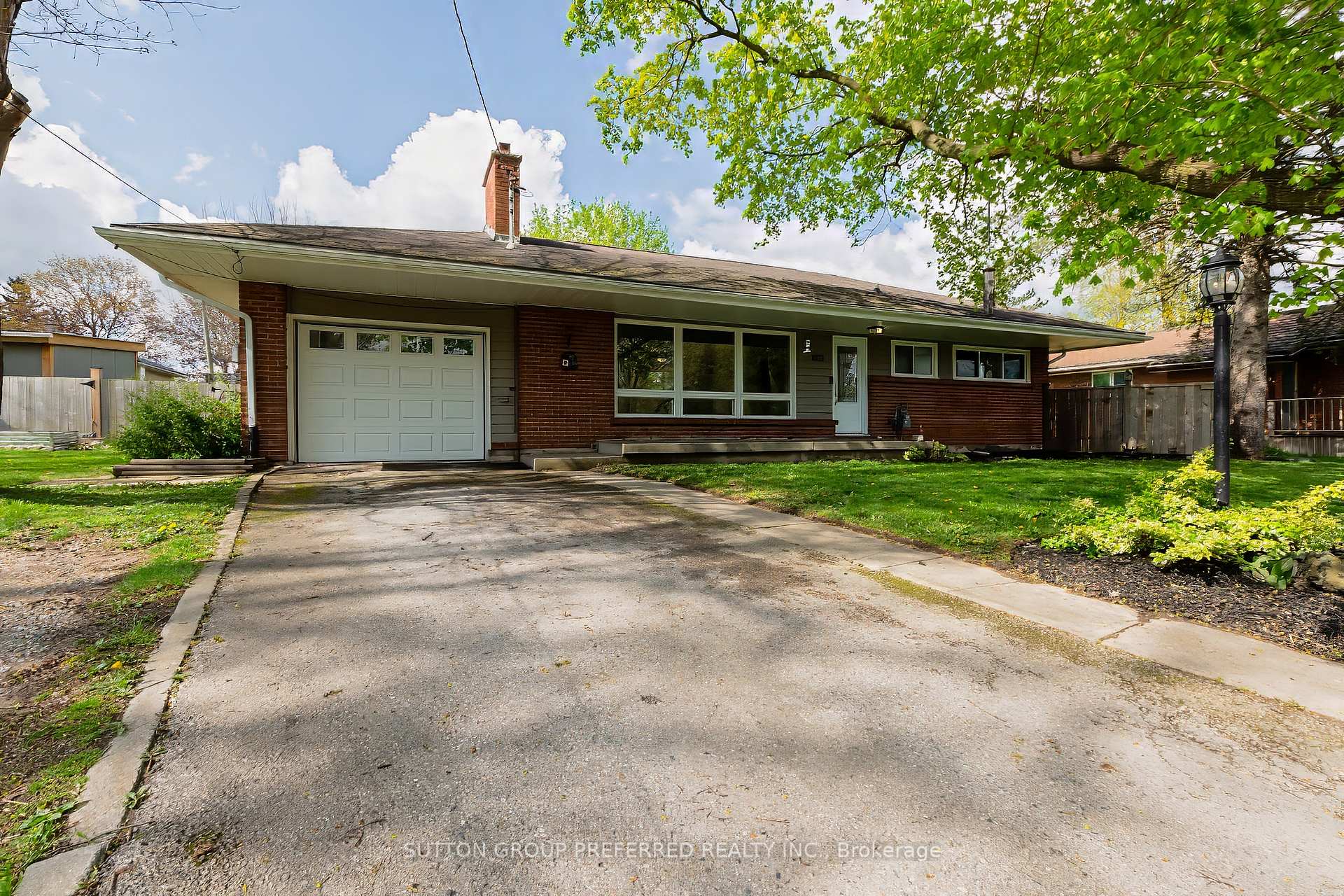 Photo 1 of 3572 Catherine Street, Thames Centre, Dorchester — HOMEH