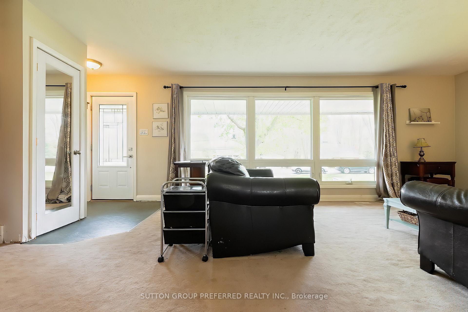 Photo 4 of 3572 Catherine Street, Thames Centre, Dorchester — HOMEH