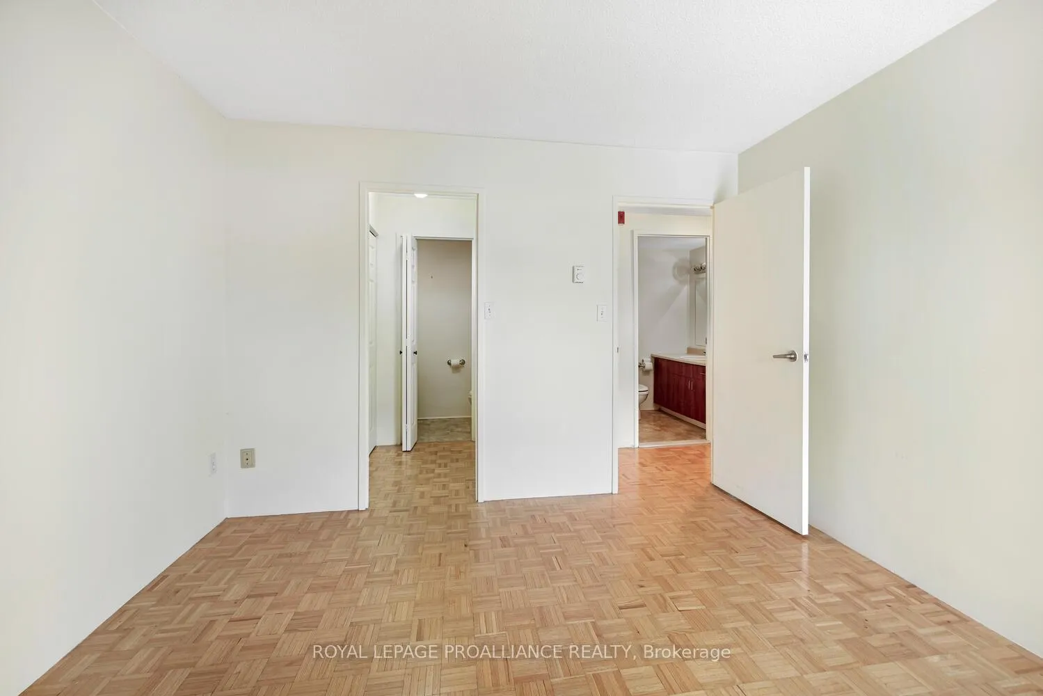 Photo 26 of Unit 508, 109 King Street E, Brockville — HOMEH