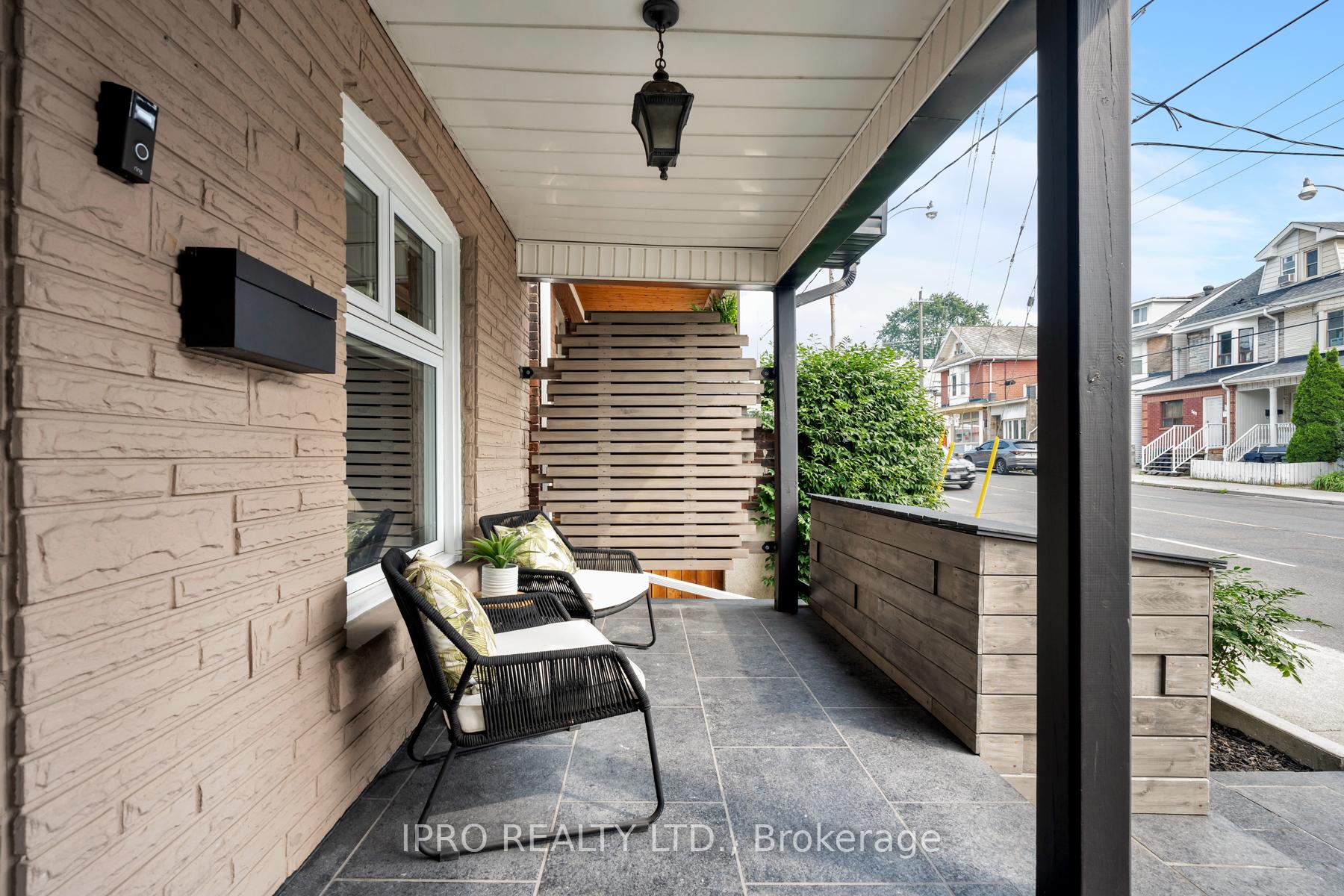 Photo 5 of 506 Pape Avenue, Toronto, North Riverdale — HOMEH