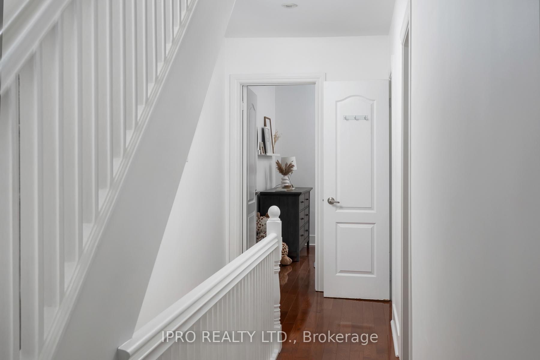 Photo 21 of 506 Pape Avenue, Toronto, North Riverdale — HOMEH
