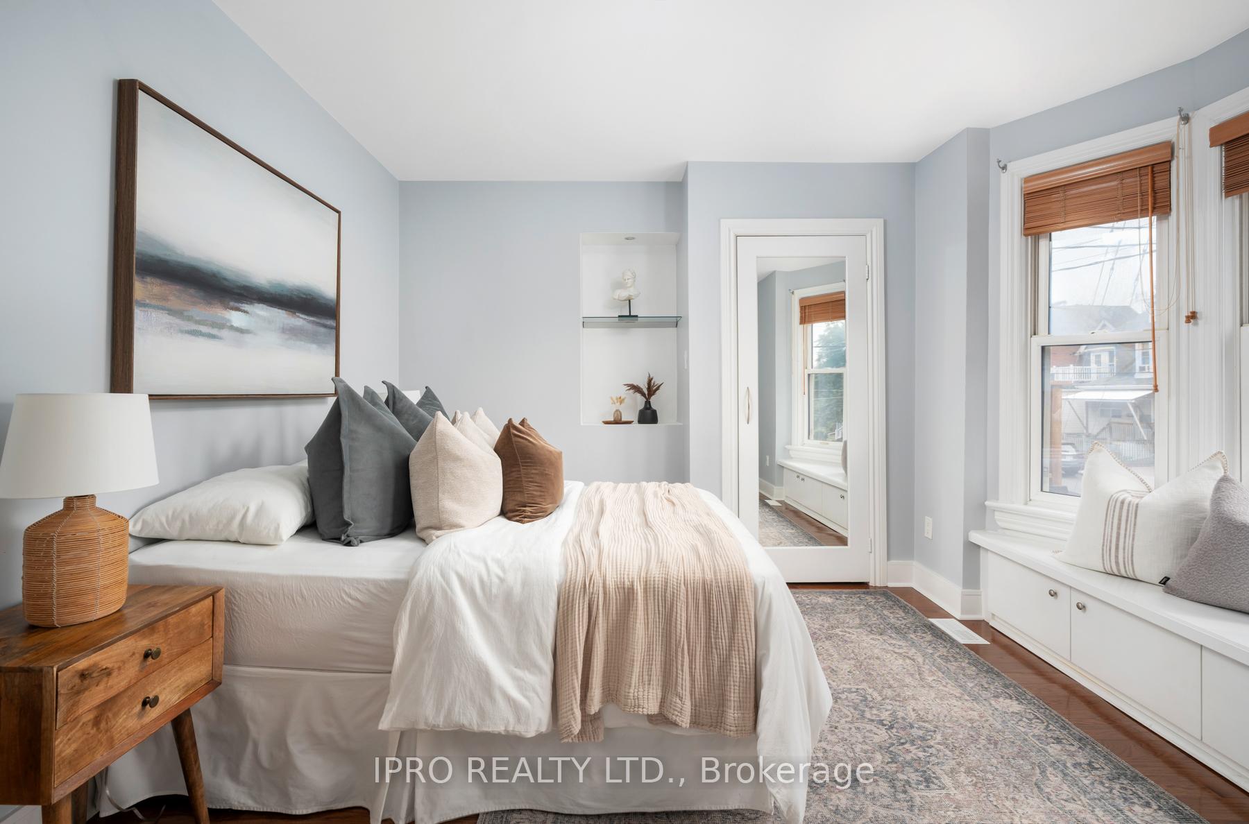 Photo 23 of 506 Pape Avenue, Toronto, North Riverdale — HOMEH