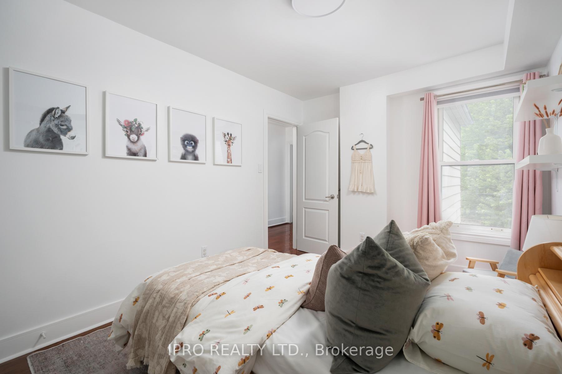 Photo 25 of 506 Pape Avenue, Toronto, North Riverdale — HOMEH