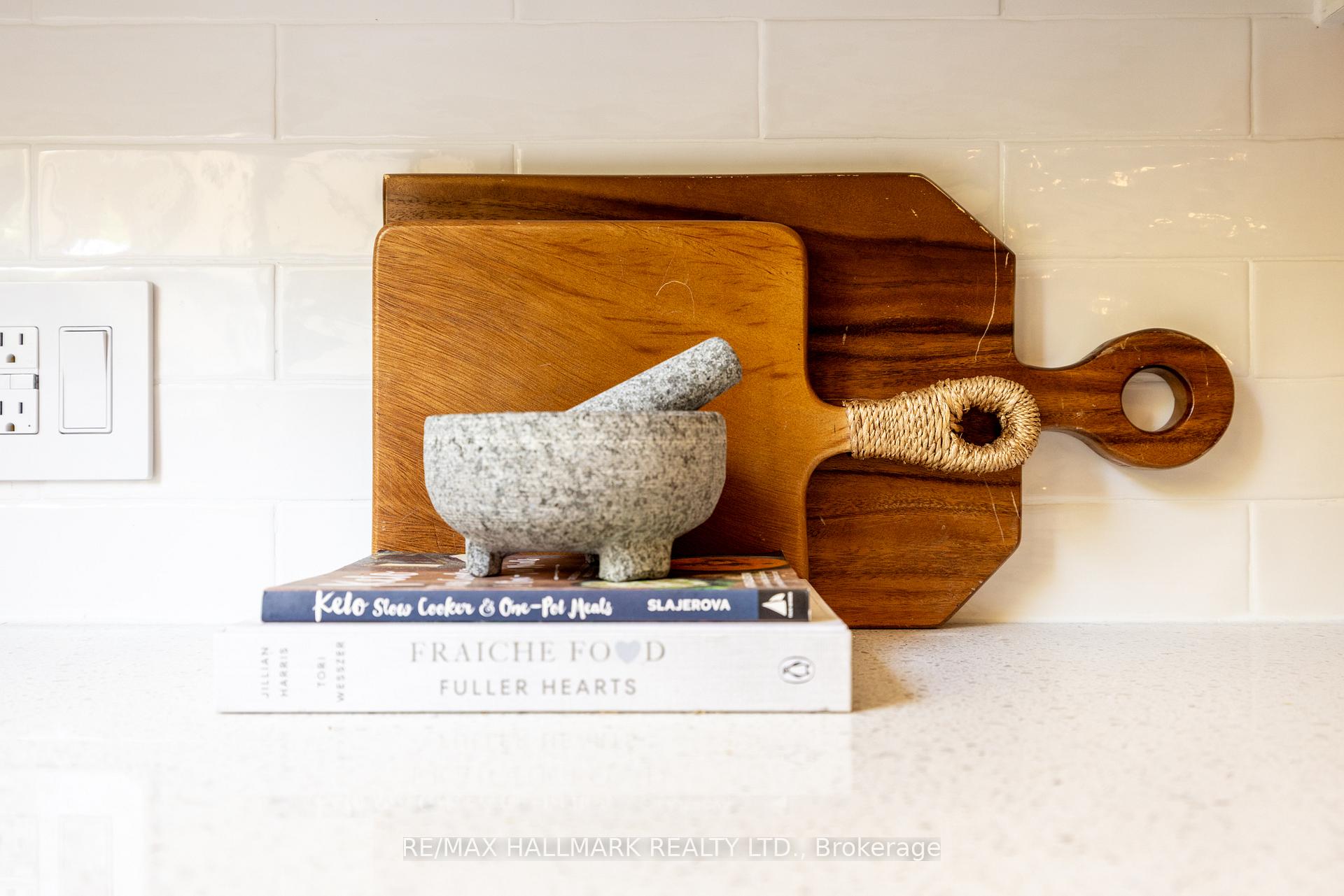 Photo 12 of 74 Willow Avenue, Toronto, The Beaches — HOMEH