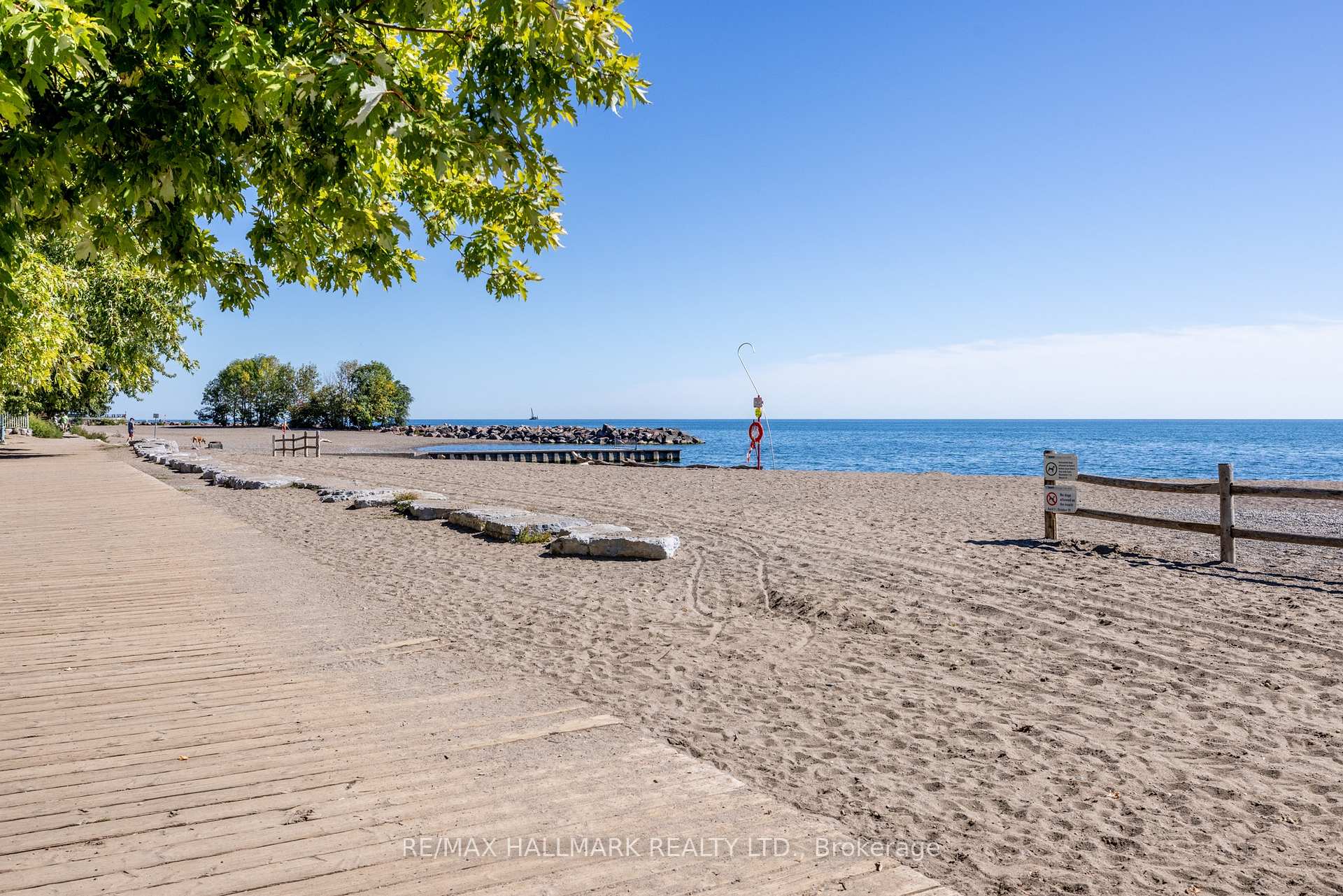 Photo 41 of 74 Willow Avenue, Toronto, The Beaches — HOMEH