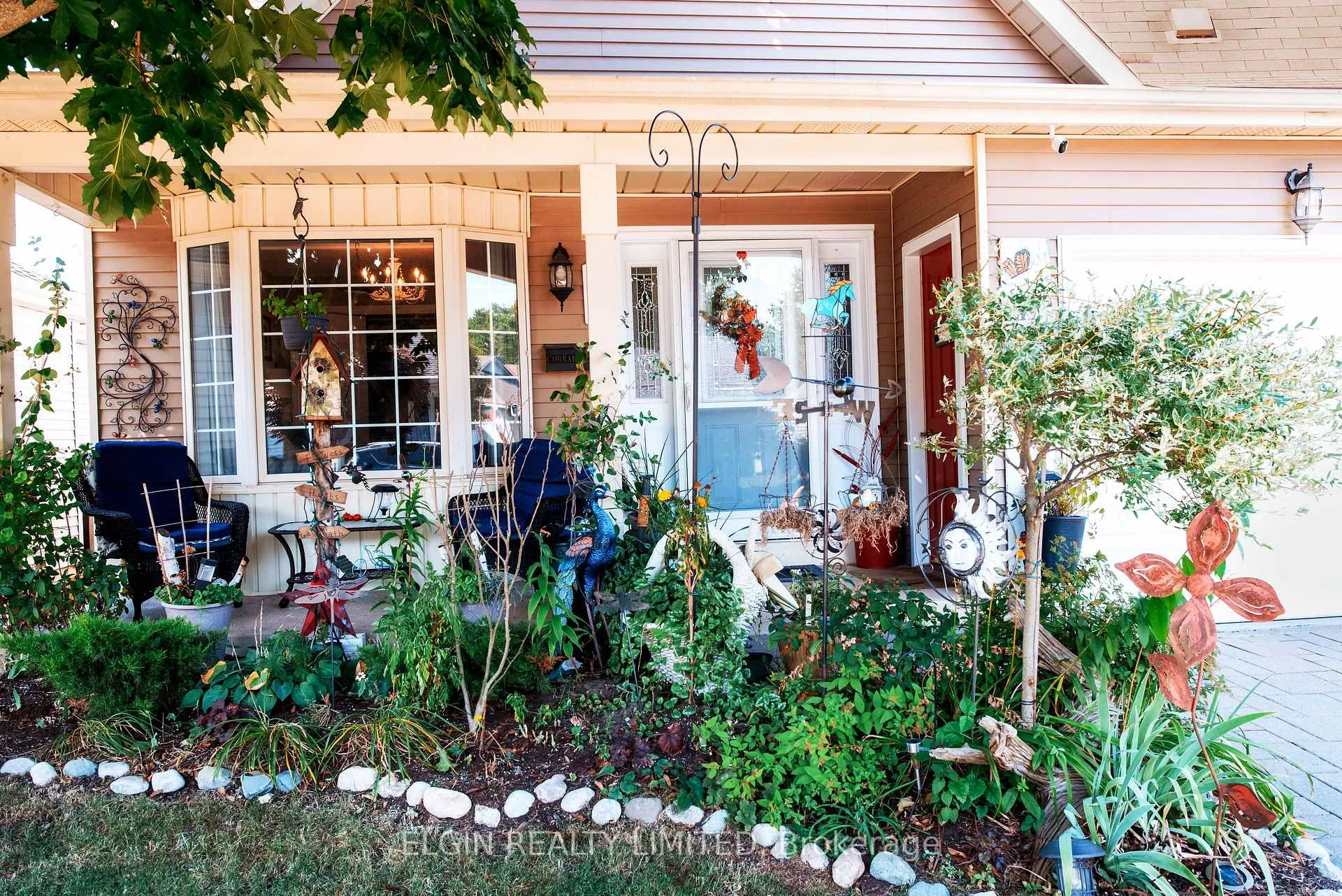 Photo 3 of 59 Wilkins Crescent, Tillsonburg — HOMEH