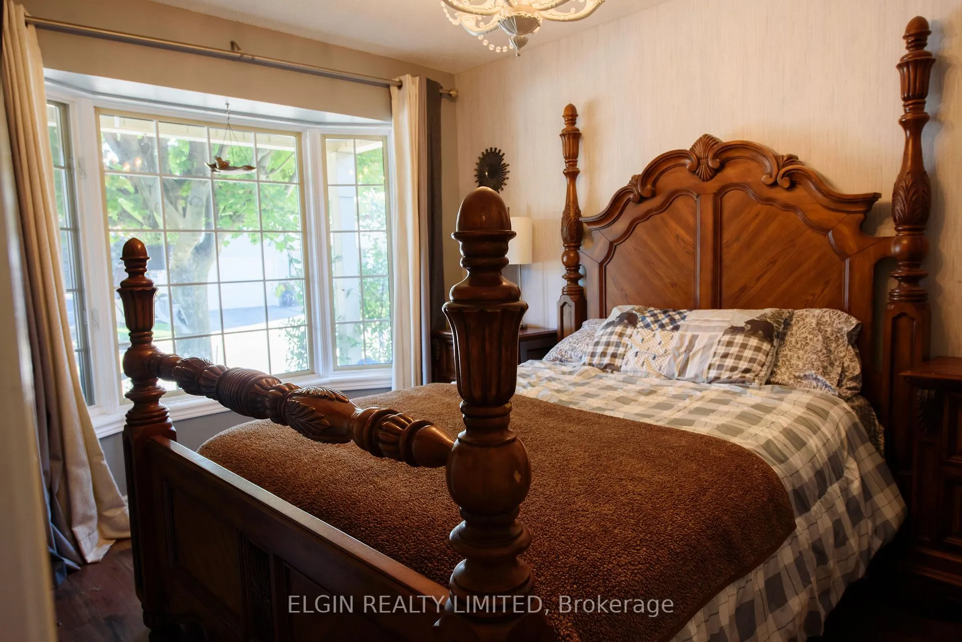 Photo 19 of 59 Wilkins Crescent, Tillsonburg — HOMEH