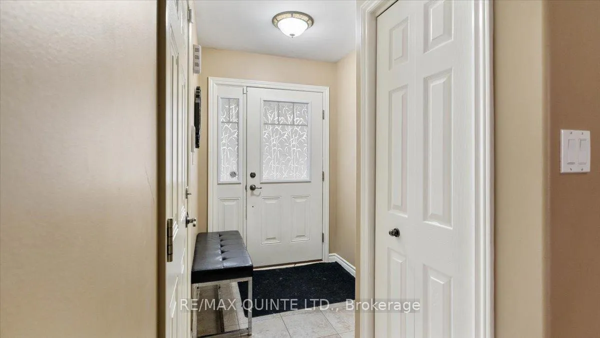 Photo 3 of 54 Princeton Place, Belleville, Thurlow Ward — HOMEH