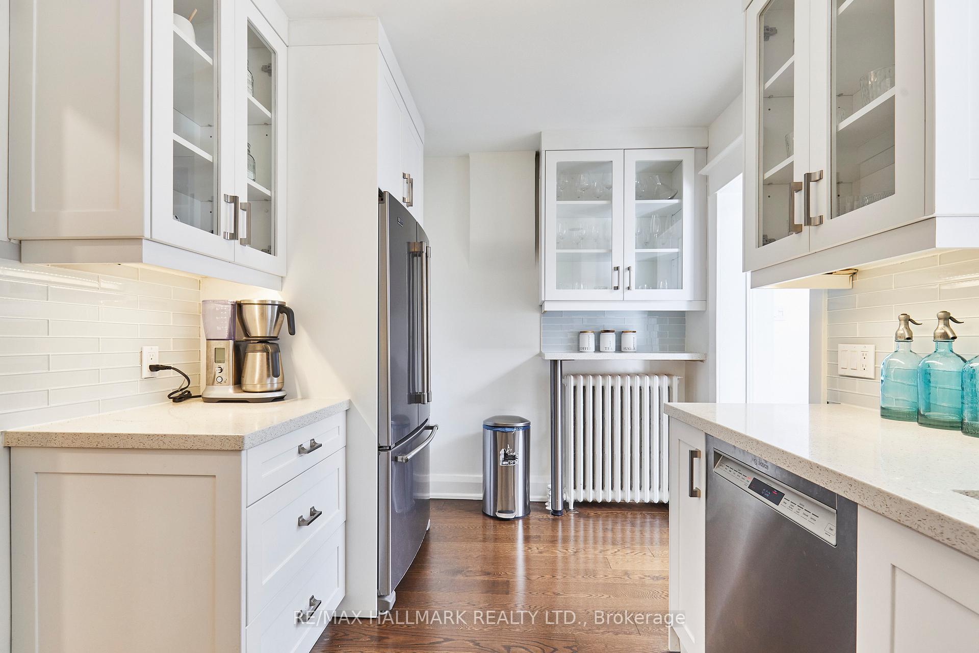 Photo 8 of 128 Donegall Drive, Toronto, Leaside — HOMEH