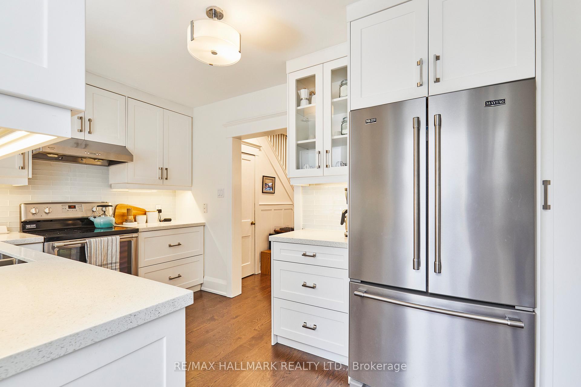 Photo 9 of 128 Donegall Drive, Toronto, Leaside — HOMEH