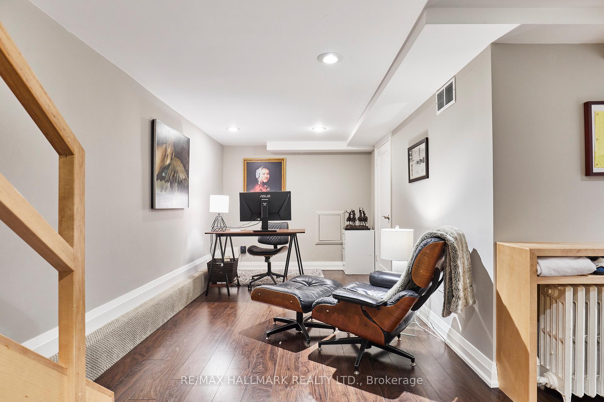 Photo 22 of 128 Donegall Drive, Toronto, Leaside — HOMEH