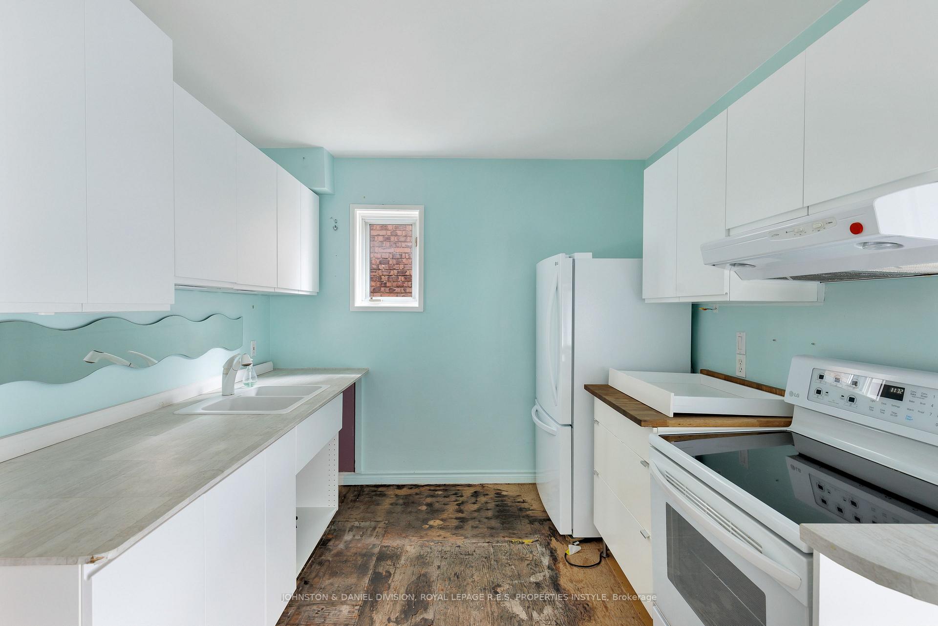 Photo 13 of 30 Mortimer Avenue, Toronto, Broadview North — HOMEH