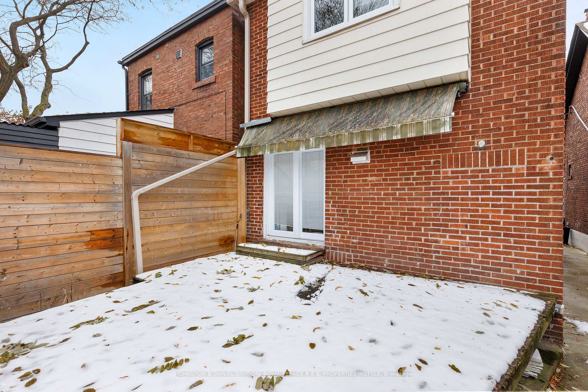 Photo 15 of 30 Mortimer Avenue, Toronto, Broadview North — HOMEH
