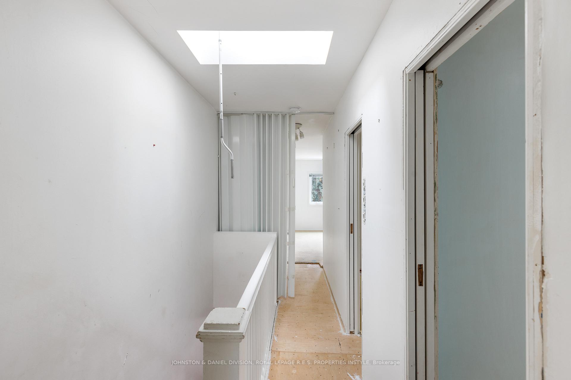 Photo 25 of 30 Mortimer Avenue, Toronto, Broadview North — HOMEH