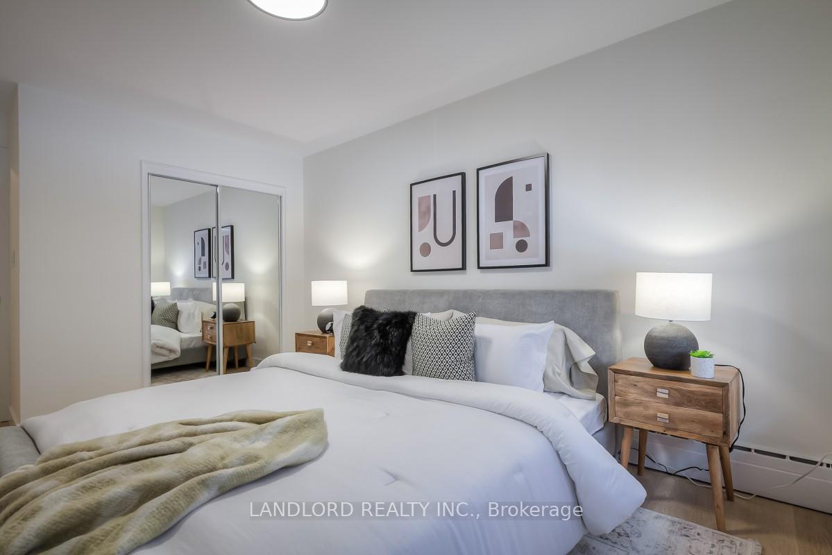 Photo 20 of Unit 305, 420 Eglinton Avenue E, Toronto, Mount Pleasant East — HOMEH
