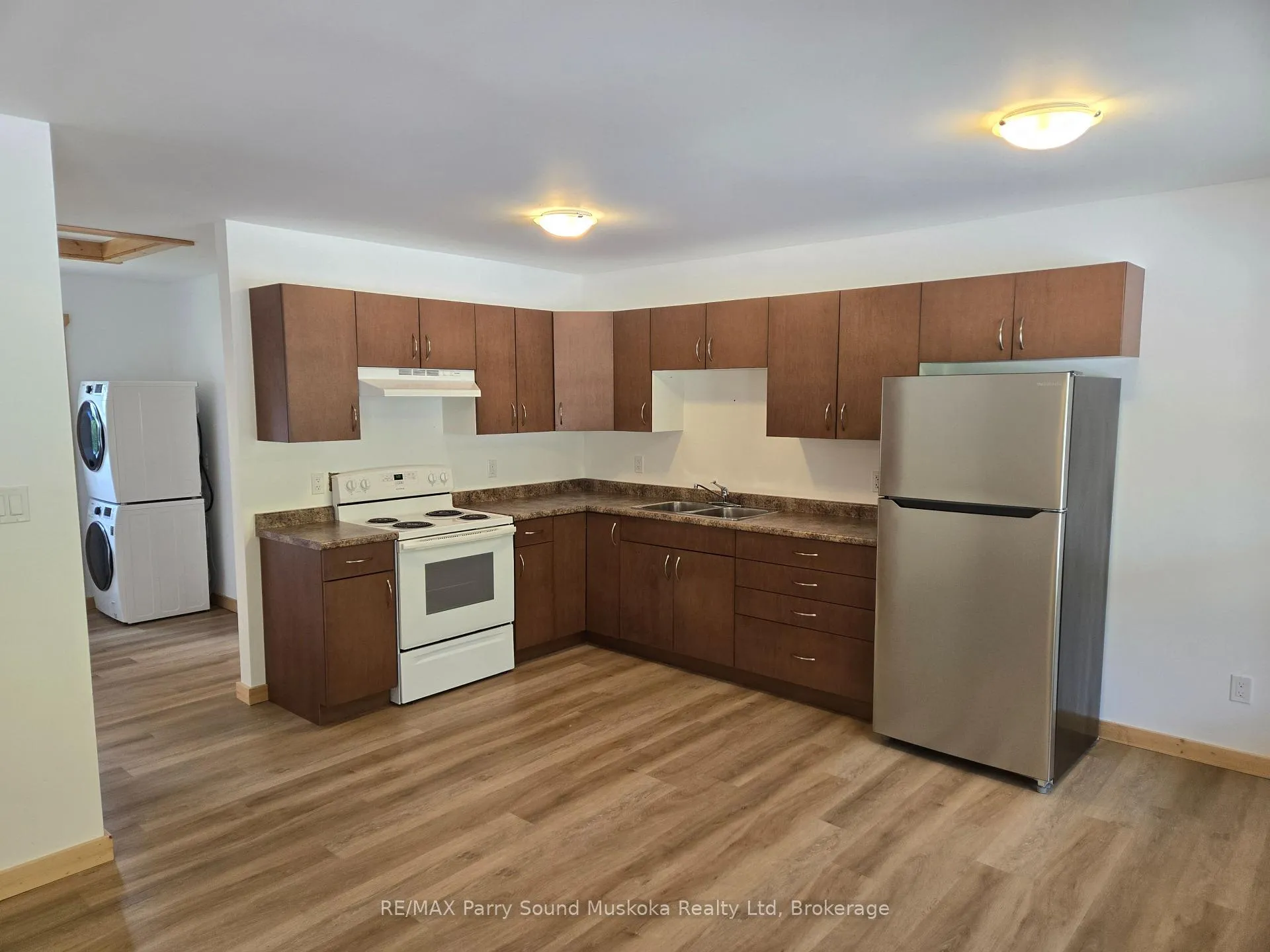 Photo 14 of 18 Roselawn Boulevard, South River — HOMEH