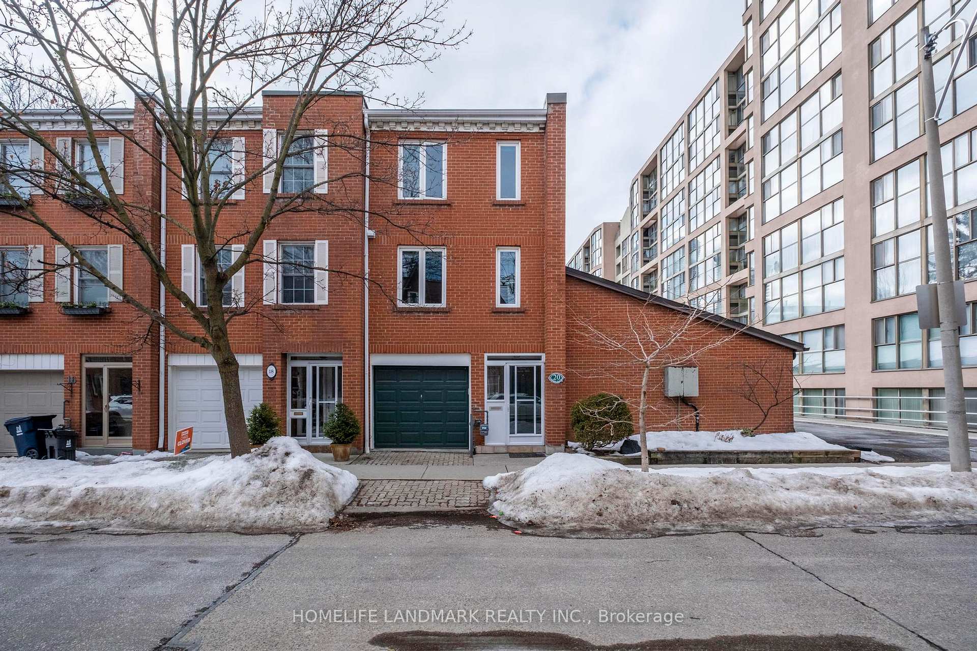 Photo 1 of 20 Aitken Place, Toronto, Waterfront Communities — HOMEH