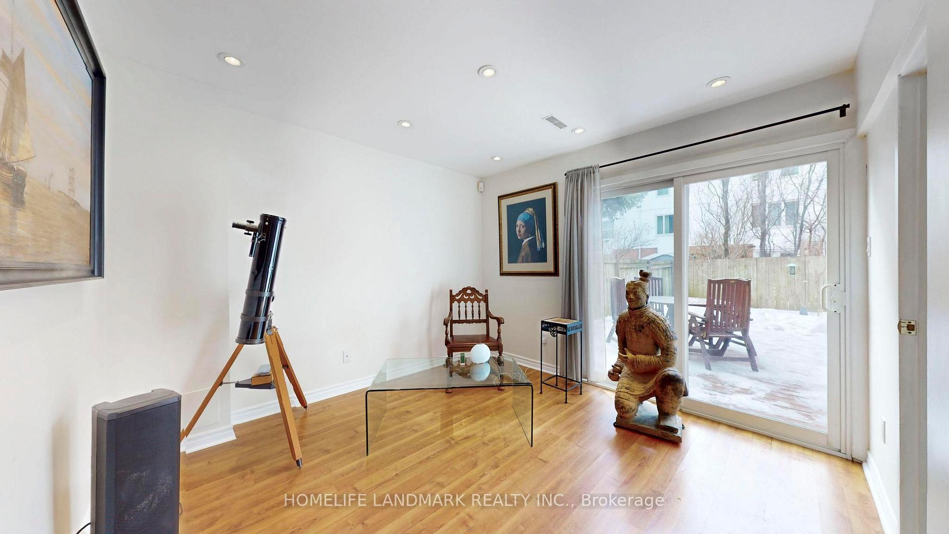 Photo 31 of 20 Aitken Place, Toronto, Waterfront Communities — HOMEH
