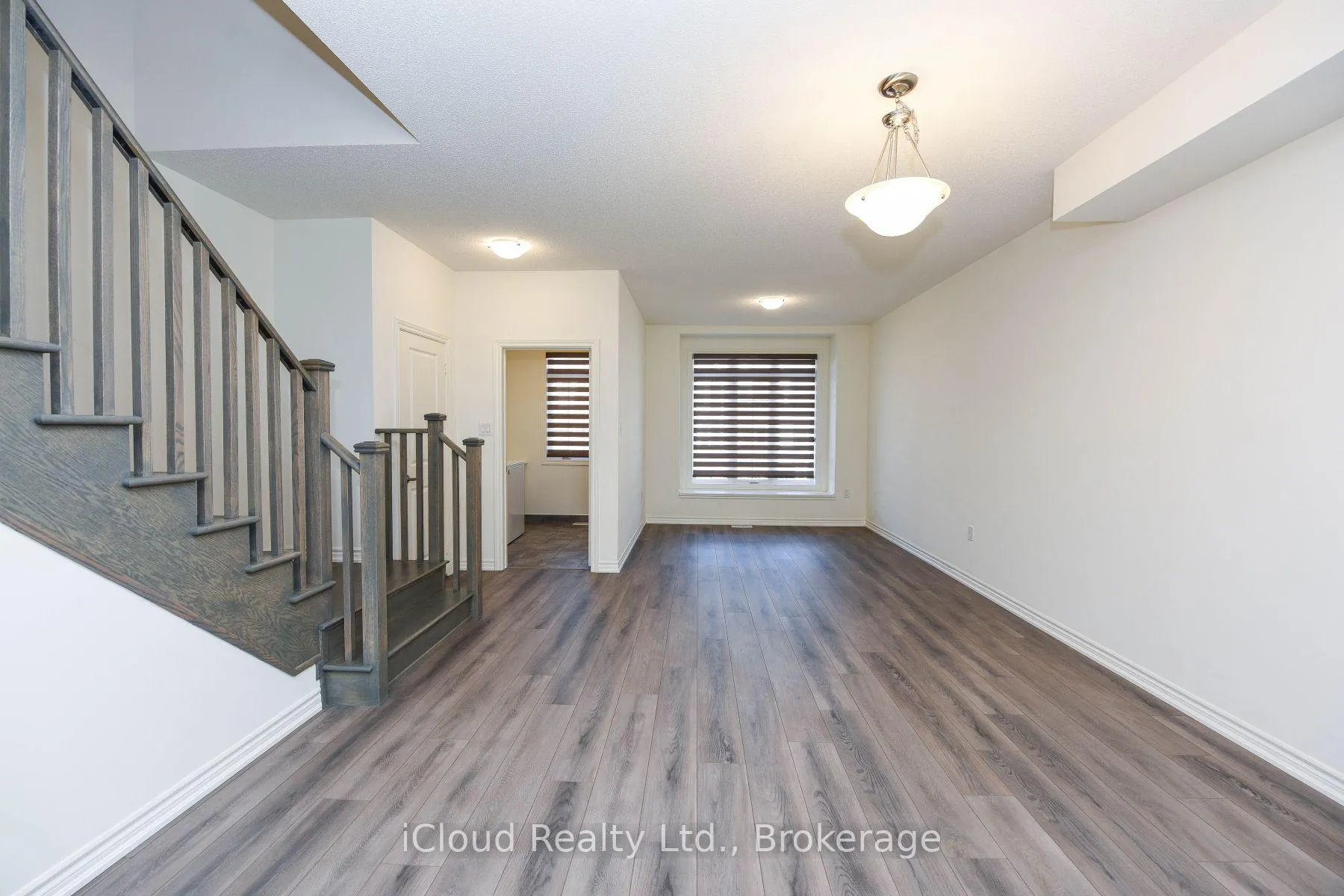 Photo 10 of 39 Stewardship Road, Brampton, Northwest Brampton — HOMEH