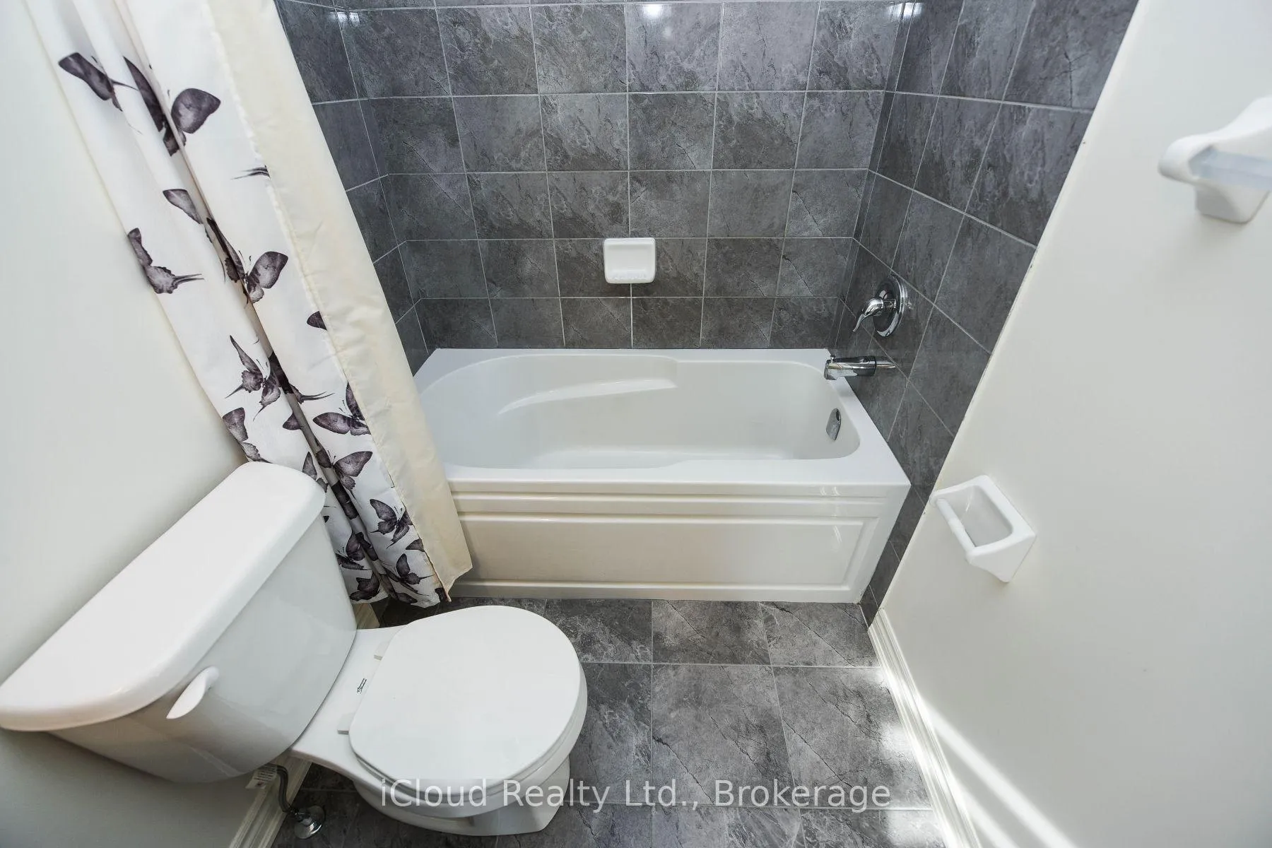 Photo 36 of 39 Stewardship Road, Brampton, Northwest Brampton — HOMEH