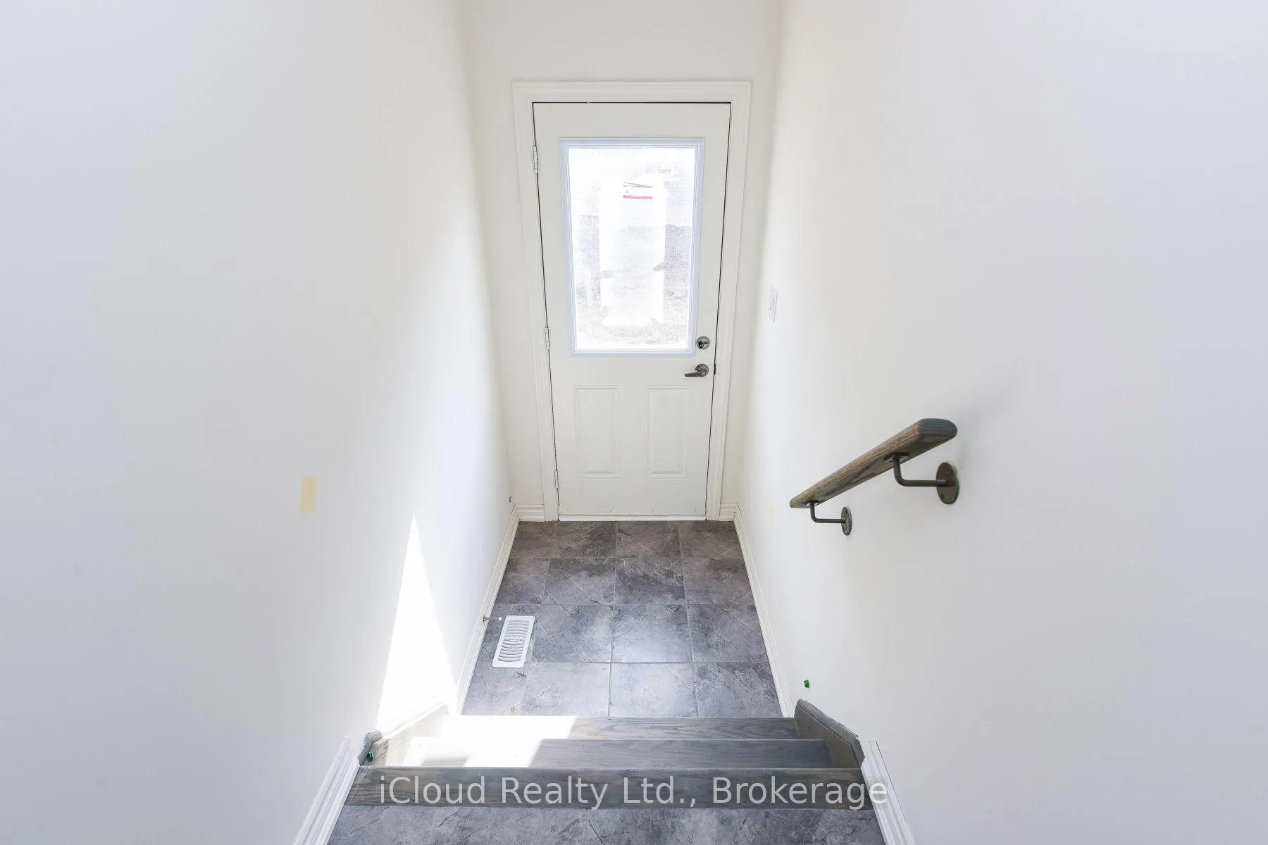 Photo 41 of 39 Stewardship Road, Brampton, Northwest Brampton — HOMEH