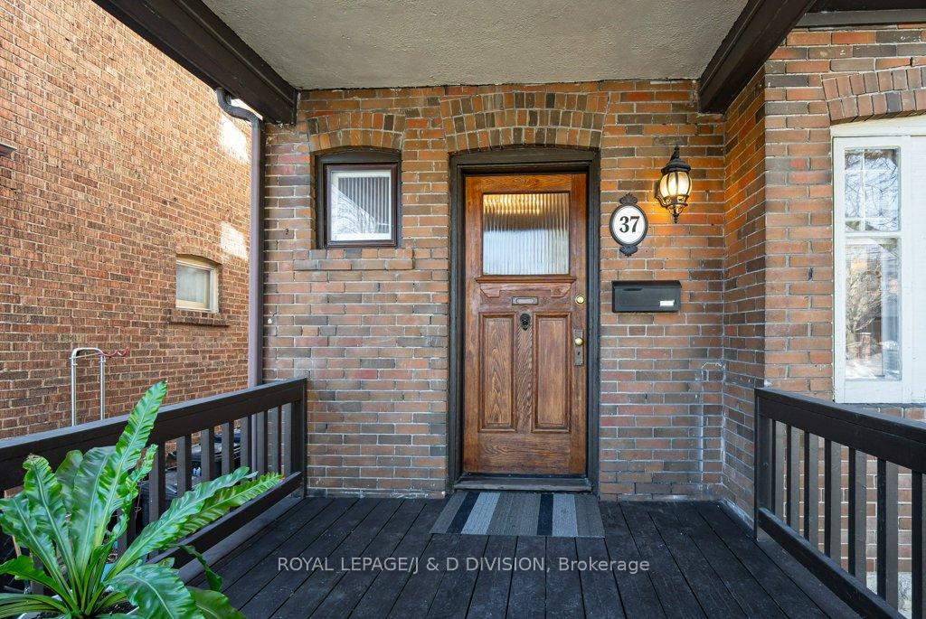 Photo 3 of 37 Tilson Road, Toronto, Mount Pleasant East — HOMEH