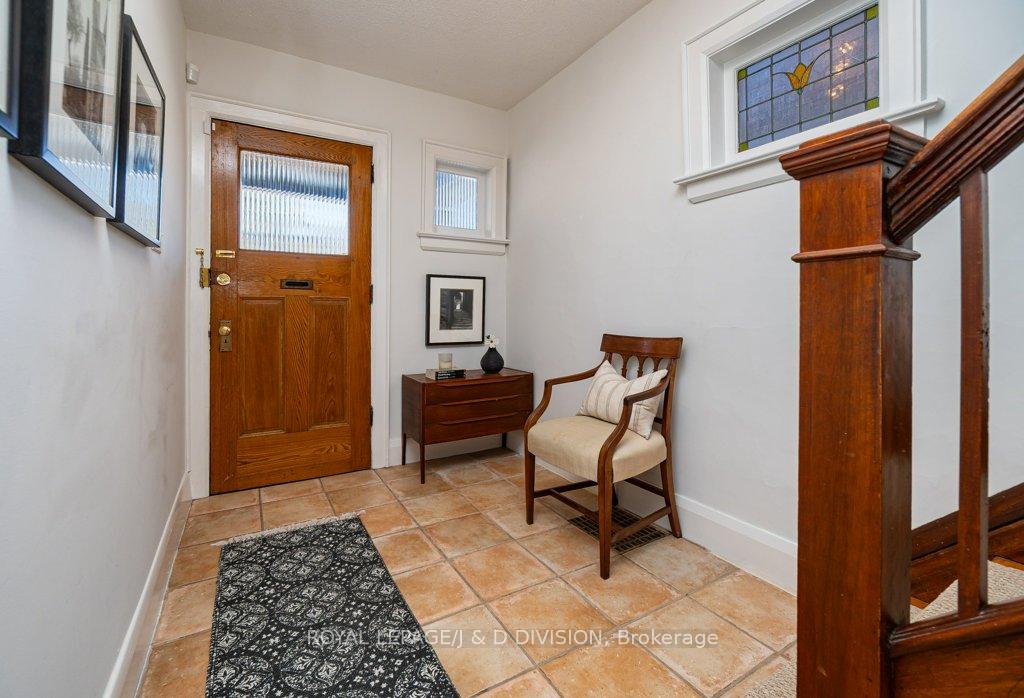 Photo 4 of 37 Tilson Road, Toronto, Mount Pleasant East — HOMEH