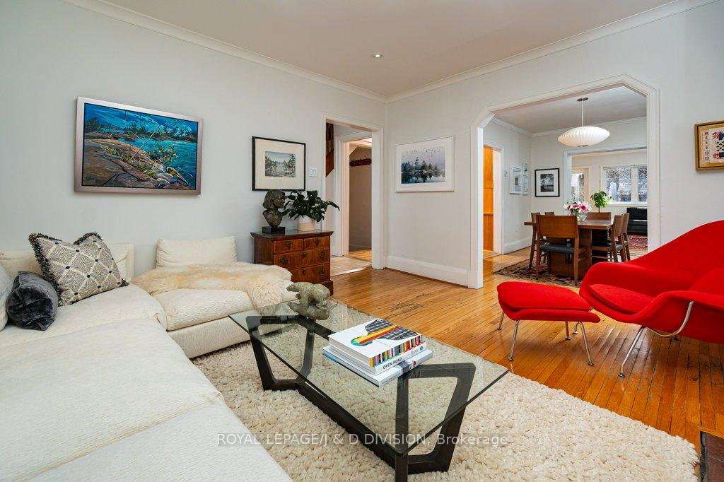 Photo 6 of 37 Tilson Road, Toronto, Mount Pleasant East — HOMEH