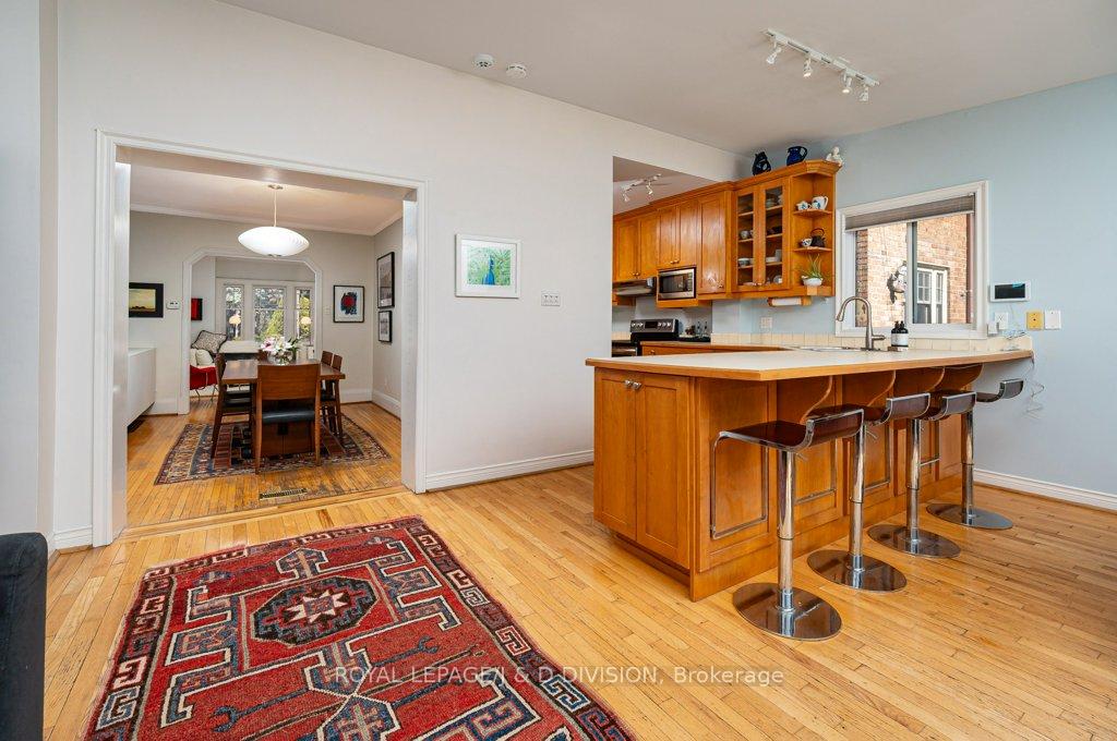 Photo 13 of 37 Tilson Road, Toronto, Mount Pleasant East — HOMEH