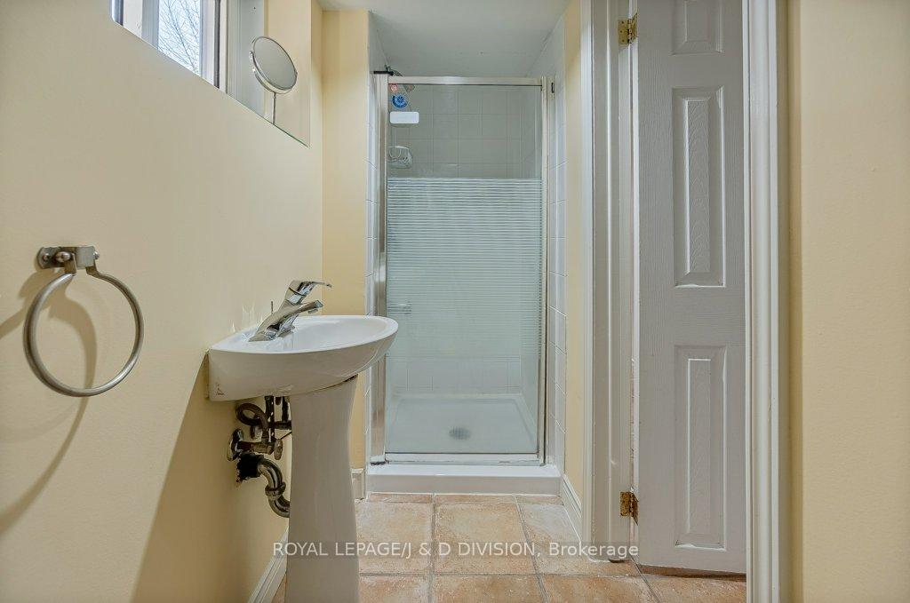 Photo 38 of 37 Tilson Road, Toronto, Mount Pleasant East — HOMEH