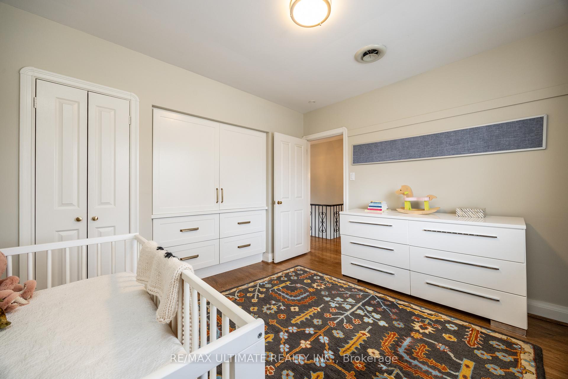 Photo 24 of 8 Richlea Circle, Toronto, Leaside — HOMEH