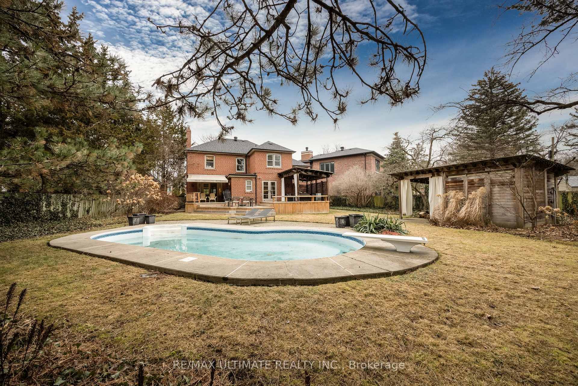 Photo 43 of 8 Richlea Circle, Toronto, Leaside — HOMEH