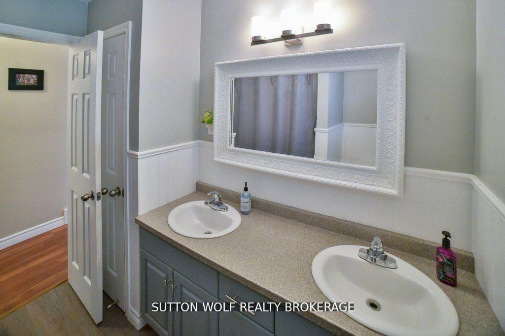 Photo 17 of 566 Dewan Street, Strathroy-Caradoc, NW — HOMEH