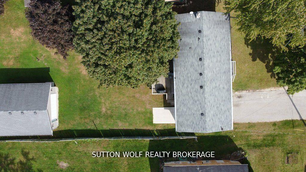 Photo 36 of 566 Dewan Street, Strathroy-Caradoc, NW — HOMEH