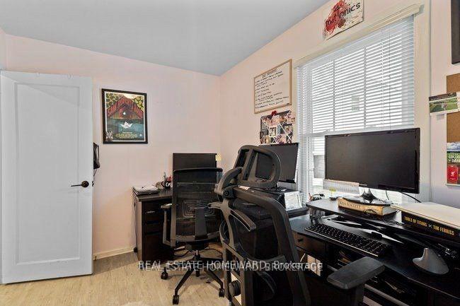 Photo 14 of 4 Warvet Crescent, Toronto, O'Connor-Parkview — HOMEH