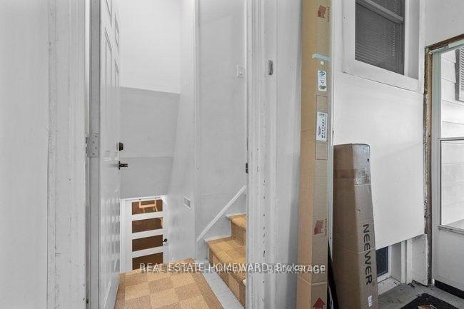 Photo 16 of 4 Warvet Crescent, Toronto, O'Connor-Parkview — HOMEH